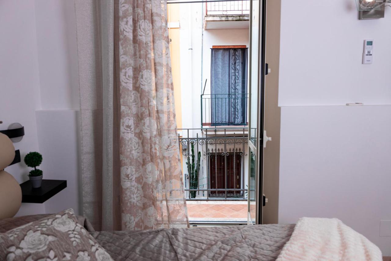 Amuni Taormina Apartment Bagian luar foto