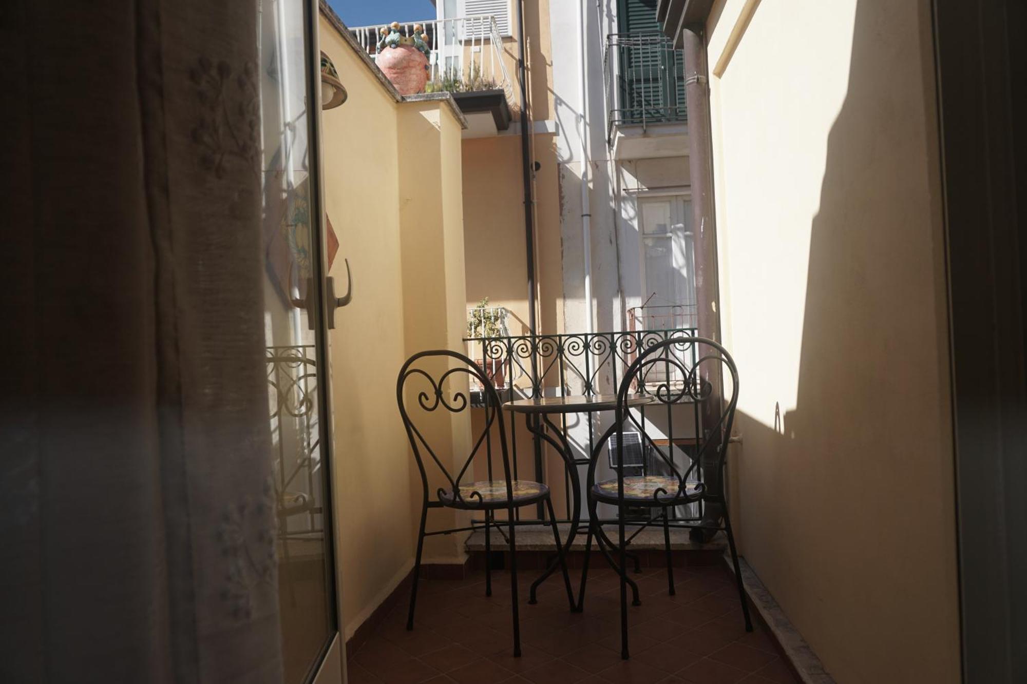 Amuni Taormina Apartment Bagian luar foto